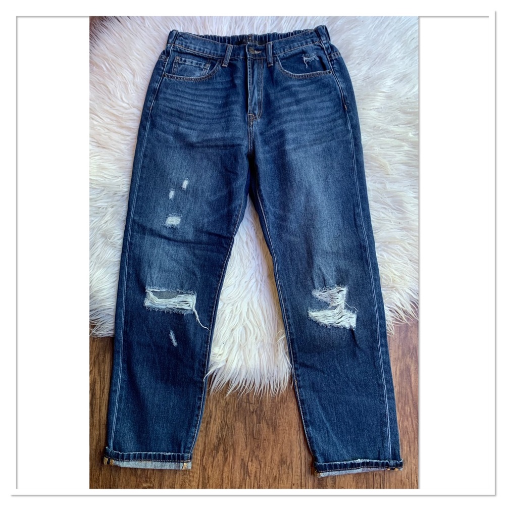 Risen Jeans Girlfriend Fit Stretchy Waist Band Distressed Blue Jeans Medium